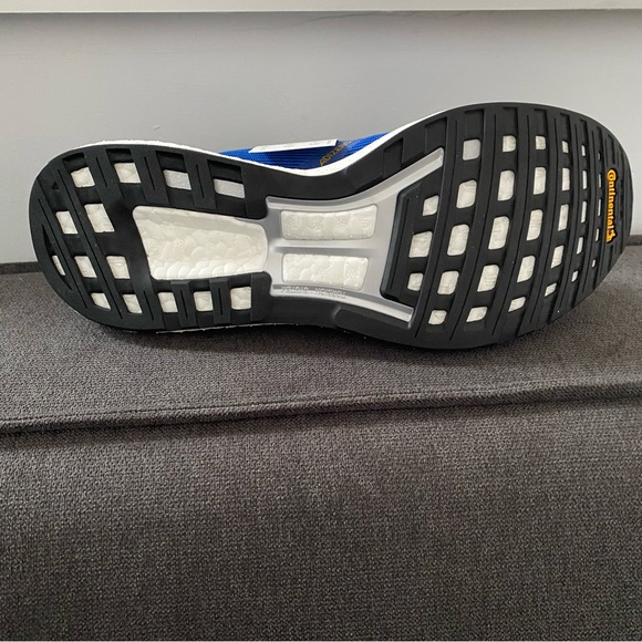 NWT in box Adidas Adizero Boston running sneakers - Picture 8 of 11
